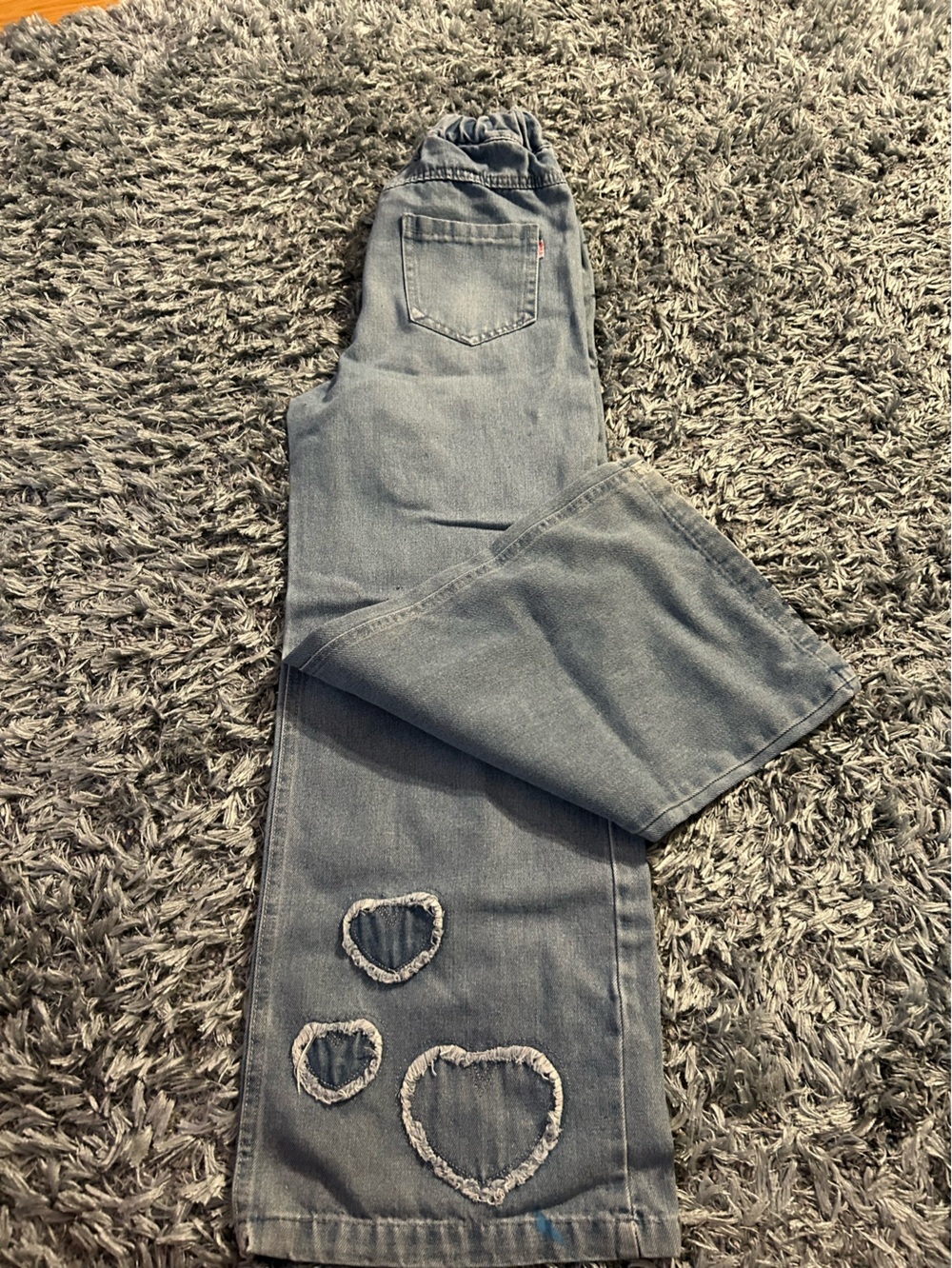 Girls size 120 Blue Wide-Leg Jeans with Heart Appliqués